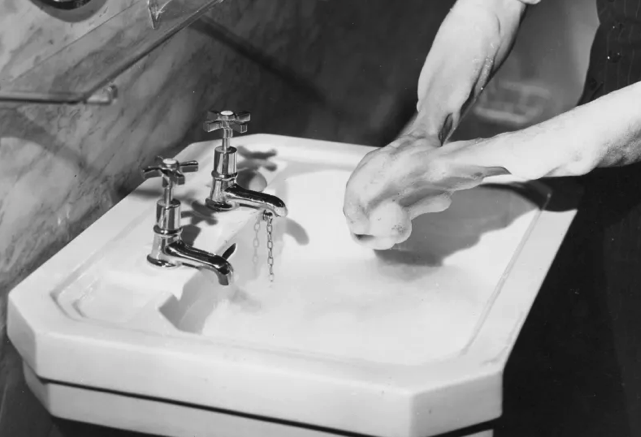 NPR: How The Pronunciation Of "Wash" Became "Warsh"