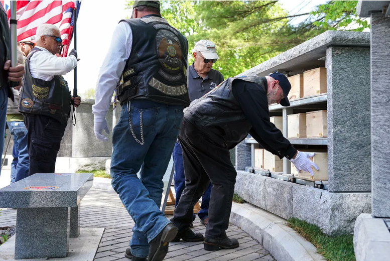 Revolutionary War Soldiers Are Finally Laid To Rest In Lake George