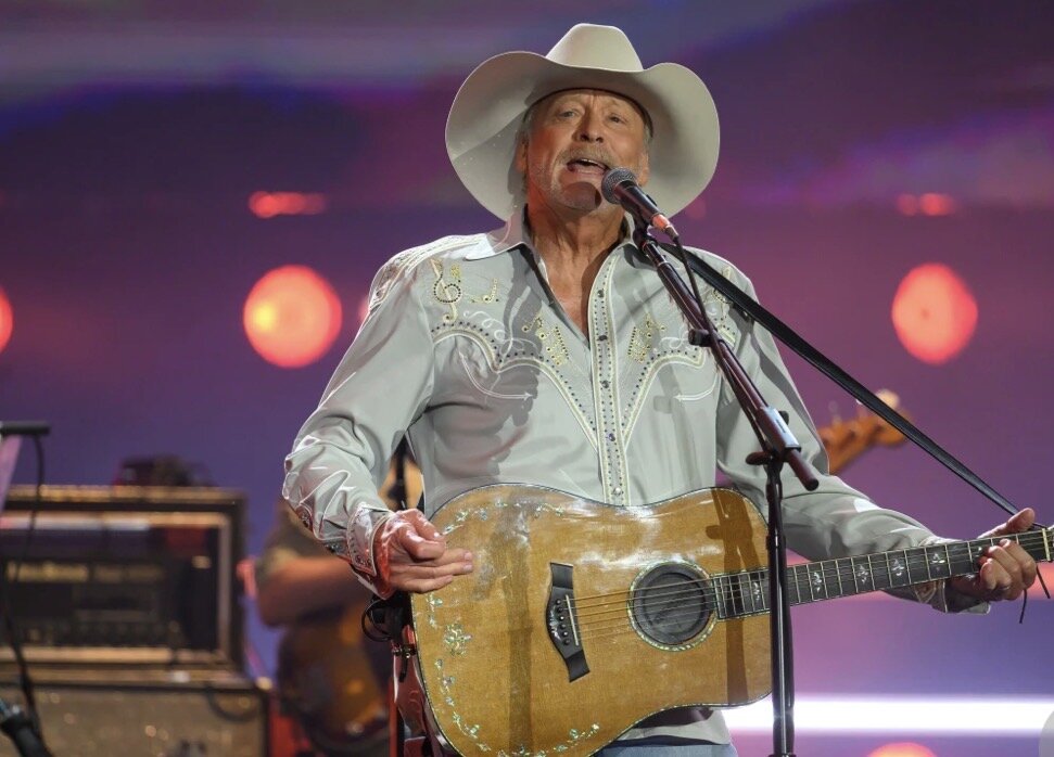 Inside Country Legend Alan Jackson’s Triumphant Finale Concert