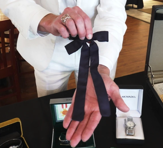 KFC Founder Colonel Sanders Personal Items Sell At Auction